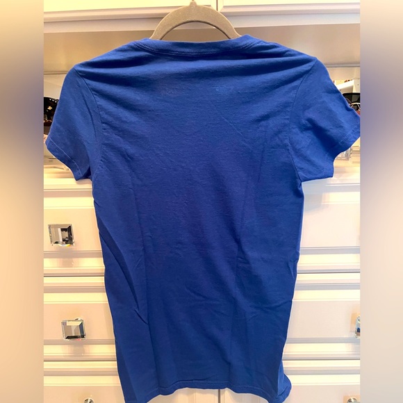 NWOT - Short sleeve t-shirt - Picture 2 of 2